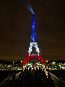 23087604671_859628739e_z